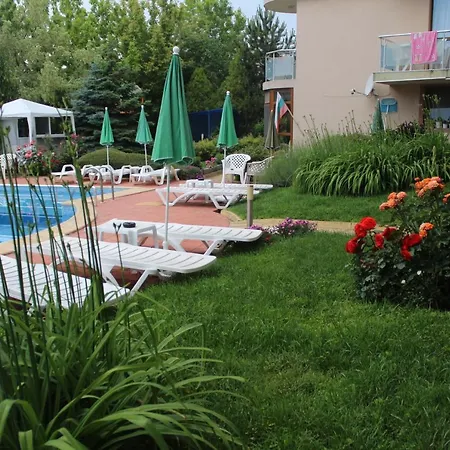 Complex Starfish със собствено паркомясто Apartamento