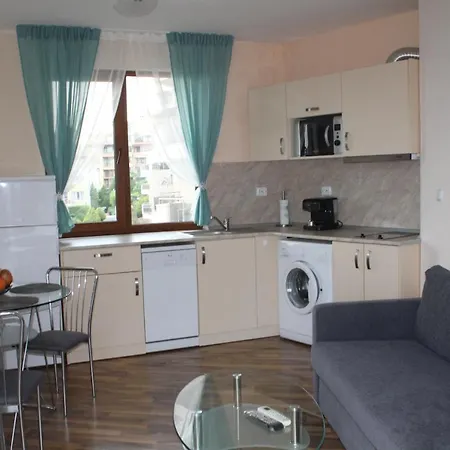 Complex Starfish със собствено паркомясто 公寓