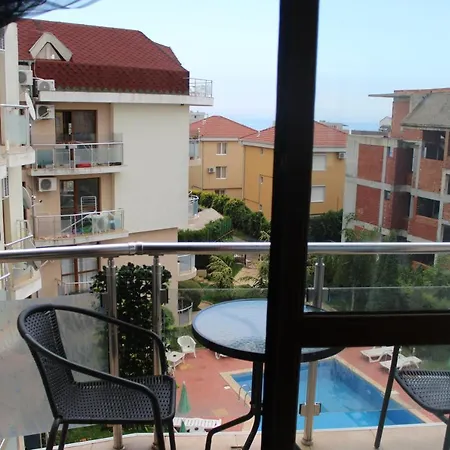 Apartamento Complex Starfish със собствено паркомясто Sveti Vlas