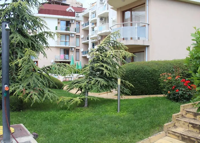 Апартамент Complex Starfish със собствено паркомясто *